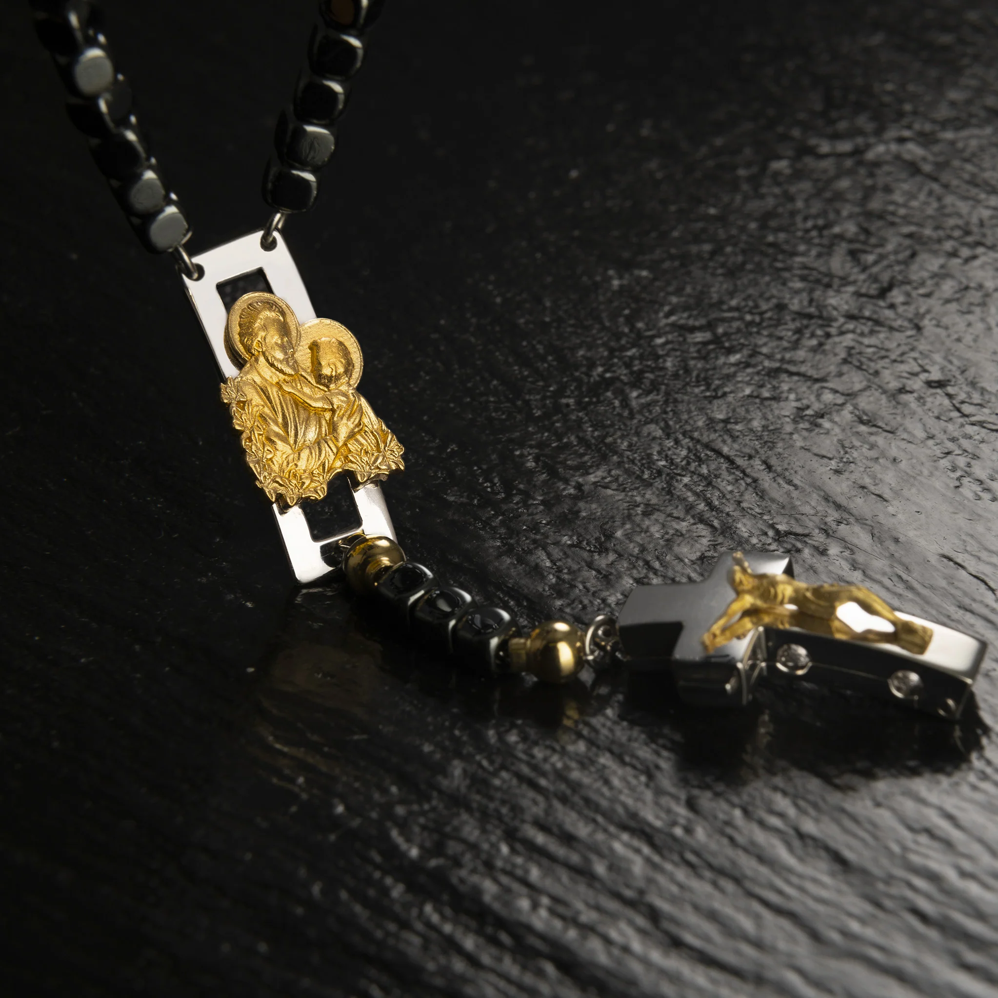 DEVOTIONAL ROSALET® - SQUARE POLISHED HEMATITE BEADS - Image 3